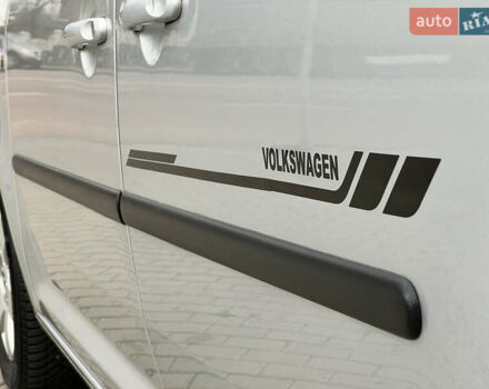 Фольксваген Кадди 2009 в Житомире на Automoto.ua Серый Фольксваген Кадди, объемом двигателя 1.6 л и пробегом 139 тыс. км за 9299 $, фото 16 на Automoto.ua