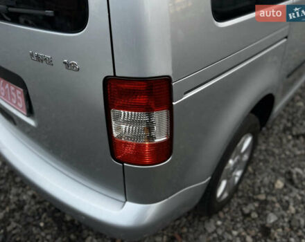 Серый Фольксваген Кадди, объемом двигателя 1.6 л и пробегом 220 тыс. км за 7999 $, фото 26 на Automoto.ua