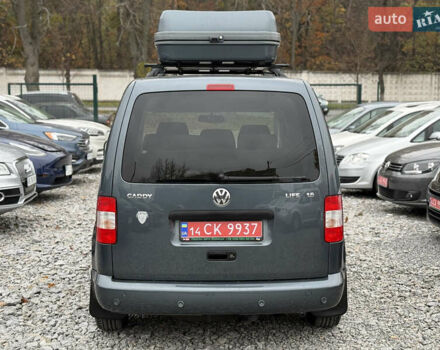 Сірий Фольксваген Кадді, об'ємом двигуна 1.6 л та пробігом 189 тис. км за 9999 $, фото 5 на Automoto.ua
