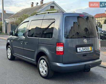 Серый Фольксваген Кадди, объемом двигателя 1.6 л и пробегом 208 тыс. км за 9599 $, фото 15 на Automoto.ua