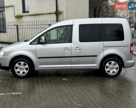 Серый Фольксваген Кадди, объемом двигателя 1.6 л и пробегом 167 тыс. км за 7899 $, фото 7 на Automoto.ua