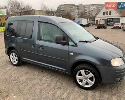 Серый Фольксваген Кадди, объемом двигателя 1.39 л и пробегом 161 тыс. км за 6990 $, фото 3 на Automoto.ua