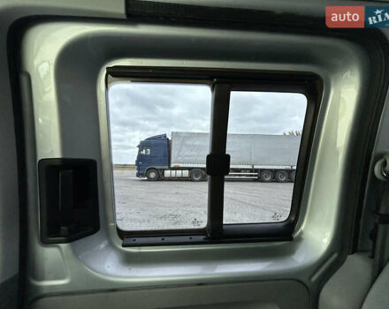 Серый Фольксваген Кадди, объемом двигателя 1.4 л и пробегом 193 тыс. км за 6950 $, фото 36 на Automoto.ua