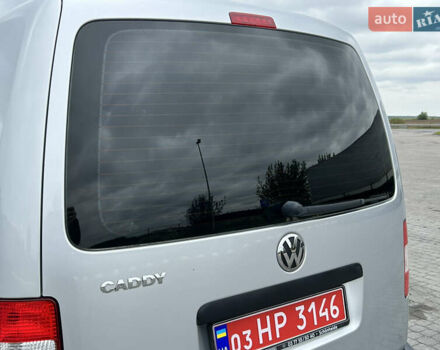 Серый Фольксваген Кадди, объемом двигателя 1.4 л и пробегом 193 тыс. км за 6950 $, фото 12 на Automoto.ua