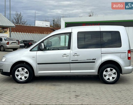 Фольксваген Кадди 2009 в Житомире на Automoto.ua Серый Фольксваген Кадди, объемом двигателя 1.6 л и пробегом 139 тыс. км за 9299 $, фото 4 на Automoto.ua