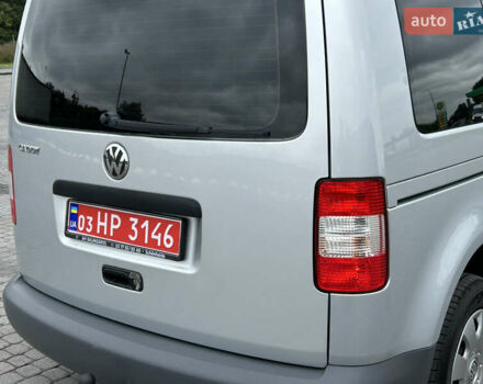 Серый Фольксваген Кадди, объемом двигателя 1.4 л и пробегом 193 тыс. км за 6950 $, фото 19 на Automoto.ua