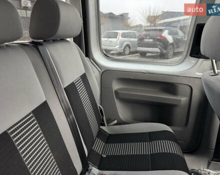 Сірий Фольксваген Кадді, об'ємом двигуна 0 л та пробігом 242 тис. км за 8400 $, фото 78 на Automoto.ua