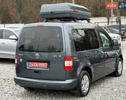 Сірий Фольксваген Кадді, об'ємом двигуна 1.6 л та пробігом 189 тис. км за 9999 $, фото 6 на Automoto.ua