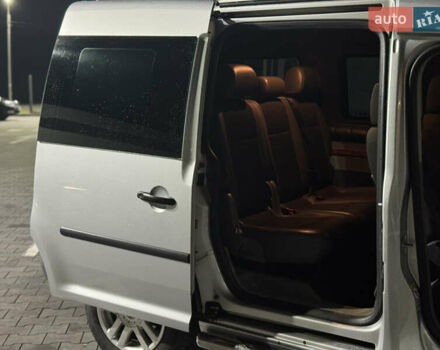 Сірий Фольксваген Кадді, об'ємом двигуна 1.9 л та пробігом 270 тис. км за 6799 $, фото 20 на Automoto.ua