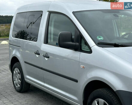 Сірий Фольксваген Кадді, об'ємом двигуна 1.4 л та пробігом 193 тис. км за 6550 $, фото 62 на Automoto.ua