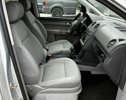 Серый Фольксваген Кадди, объемом двигателя 1.4 л и пробегом 187 тыс. км за 7700 $, фото 8 на Automoto.ua