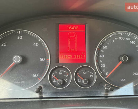 Серый Фольксваген Кадди, объемом двигателя 1.9 л и пробегом 258 тыс. км за 6990 $, фото 10 на Automoto.ua