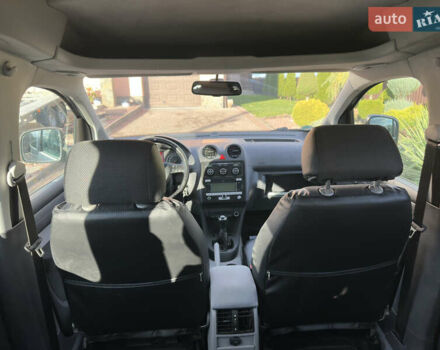 Серый Фольксваген Кадди, объемом двигателя 1.6 л и пробегом 189 тыс. км за 6950 $, фото 20 на Automoto.ua