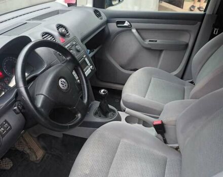 Серый Фольксваген Кадди, объемом двигателя 1.9 л и пробегом 310 тыс. км за 7800 $, фото 4 на Automoto.ua