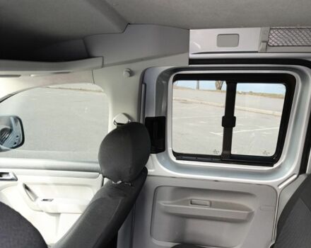 Сірий Фольксваген Кадді, об'ємом двигуна 1.4 л та пробігом 180 тис. км за 7750 $, фото 17 на Automoto.ua