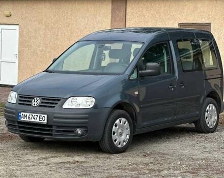Серый Фольксваген Кадди, объемом двигателя 1.6 л и пробегом 194 тыс. км за 9000 $, фото 3 на Automoto.ua