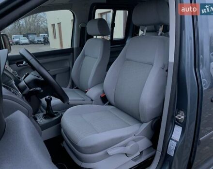 Серый Фольксваген Кадди, объемом двигателя 1.6 л и пробегом 223 тыс. км за 8255 $, фото 24 на Automoto.ua