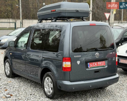 Сірий Фольксваген Кадді, об'ємом двигуна 1.6 л та пробігом 189 тис. км за 9999 $, фото 7 на Automoto.ua