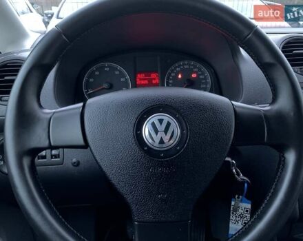 Серый Фольксваген Кадди, объемом двигателя 1.6 л и пробегом 223 тыс. км за 8255 $, фото 38 на Automoto.ua