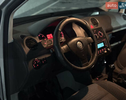 Сірий Фольксваген Кадді, об'ємом двигуна 1.9 л та пробігом 270 тис. км за 6799 $, фото 26 на Automoto.ua