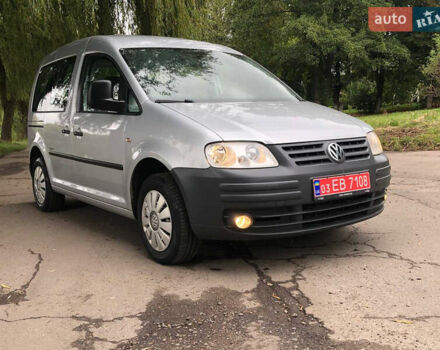 Серый Фольксваген Кадди, объемом двигателя 1.6 л и пробегом 257 тыс. км за 8500 $, фото 6 на Automoto.ua