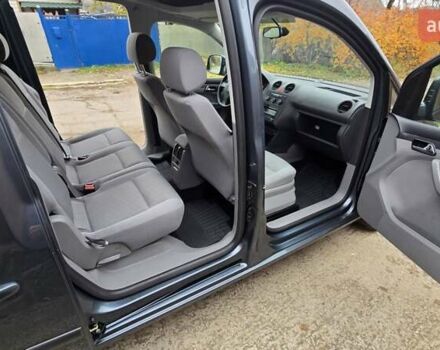 Серый Фольксваген Кадди, объемом двигателя 1.6 л и пробегом 225 тыс. км за 9499 $, фото 64 на Automoto.ua