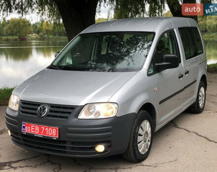 Серый Фольксваген Кадди, объемом двигателя 1.6 л и пробегом 257 тыс. км за 8500 $, фото 2 на Automoto.ua