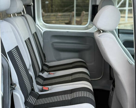 Серый Фольксваген Кадди, объемом двигателя 2 л и пробегом 174 тыс. км за 8300 $, фото 16 на Automoto.ua