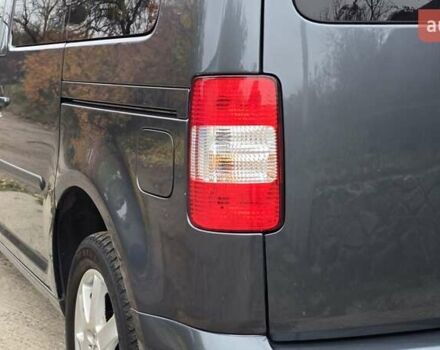 Серый Фольксваген Кадди, объемом двигателя 1.6 л и пробегом 225 тыс. км за 9499 $, фото 24 на Automoto.ua