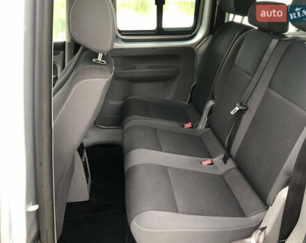 Серый Фольксваген Кадди, объемом двигателя 1.6 л и пробегом 257 тыс. км за 8500 $, фото 28 на Automoto.ua