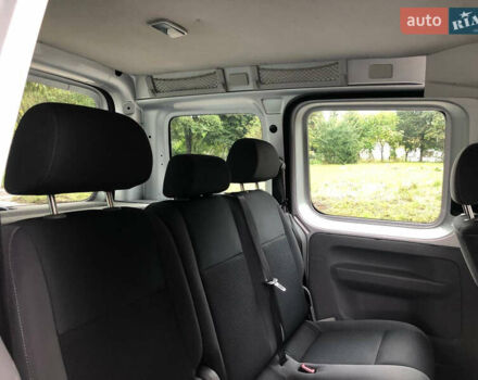 Серый Фольксваген Кадди, объемом двигателя 1.6 л и пробегом 257 тыс. км за 8500 $, фото 41 на Automoto.ua