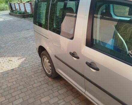 Сірий Фольксваген Кадді, об'ємом двигуна 1.9 л та пробігом 225 тис. км за 6855 $, фото 2 на Automoto.ua