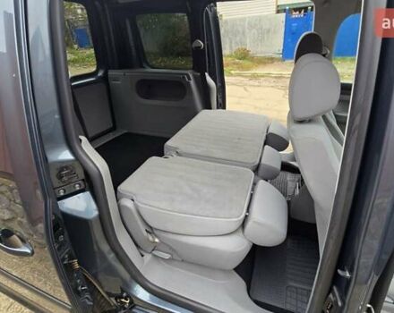 Серый Фольксваген Кадди, объемом двигателя 1.6 л и пробегом 225 тыс. км за 9499 $, фото 66 на Automoto.ua