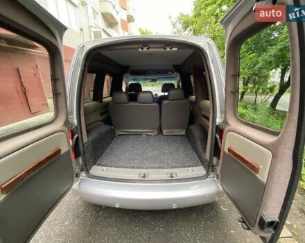 Серый Фольксваген Кадди, объемом двигателя 1.9 л и пробегом 332 тыс. км за 7300 $, фото 10 на Automoto.ua