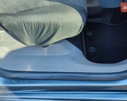 Серый Фольксваген Кадди, объемом двигателя 1.6 л и пробегом 276 тыс. км за 6900 $, фото 27 на Automoto.ua