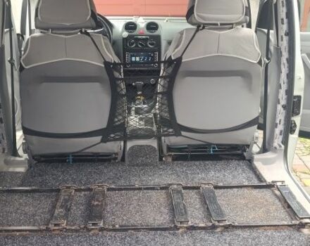 Серый Фольксваген Кадди, объемом двигателя 0 л и пробегом 260 тыс. км за 8000 $, фото 11 на Automoto.ua