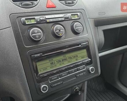 Серый Фольксваген Кадди, объемом двигателя 1.6 л и пробегом 225 тыс. км за 9499 $, фото 54 на Automoto.ua