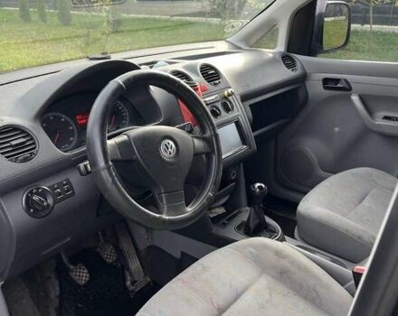 Серый Фольксваген Кадди, объемом двигателя 1 л и пробегом 345 тыс. км за 6000 $, фото 8 на Automoto.ua