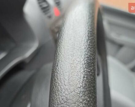 Серый Фольксваген Кадди, объемом двигателя 1.6 л и пробегом 225 тыс. км за 9499 $, фото 51 на Automoto.ua