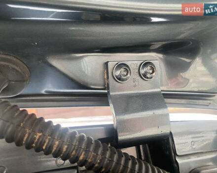 Серый Фольксваген Кадди, объемом двигателя 1.6 л и пробегом 269 тыс. км за 7900 $, фото 29 на Automoto.ua