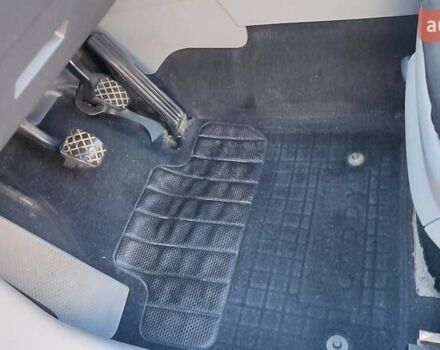 Серый Фольксваген Кадди, объемом двигателя 1.6 л и пробегом 276 тыс. км за 6900 $, фото 29 на Automoto.ua