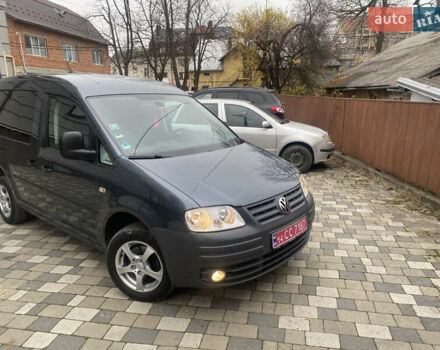 Серый Фольксваген Кадди, объемом двигателя 1.6 л и пробегом 269 тыс. км за 7900 $, фото 1 на Automoto.ua