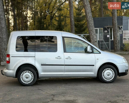 Серый Фольксваген Кадди, объемом двигателя 2 л и пробегом 174 тыс. км за 8300 $, фото 12 на Automoto.ua