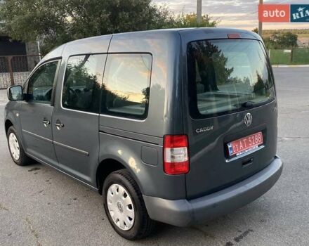 Серый Фольксваген Кадди, объемом двигателя 1.4 л и пробегом 240 тыс. км за 8999 $, фото 5 на Automoto.ua