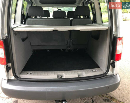 Серый Фольксваген Кадди, объемом двигателя 1.6 л и пробегом 257 тыс. км за 8500 $, фото 33 на Automoto.ua