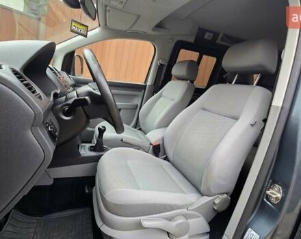 Серый Фольксваген Кадди, объемом двигателя 1.6 л и пробегом 225 тыс. км за 9499 $, фото 46 на Automoto.ua