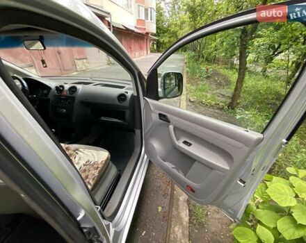 Серый Фольксваген Кадди, объемом двигателя 1.9 л и пробегом 332 тыс. км за 7300 $, фото 9 на Automoto.ua