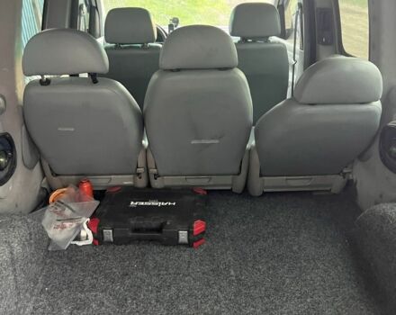 Серый Фольксваген Кадди, объемом двигателя 2 л и пробегом 200 тыс. км за 7500 $, фото 6 на Automoto.ua