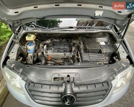 Серый Фольксваген Кадди, объемом двигателя 1.9 л и пробегом 332 тыс. км за 7300 $, фото 14 на Automoto.ua