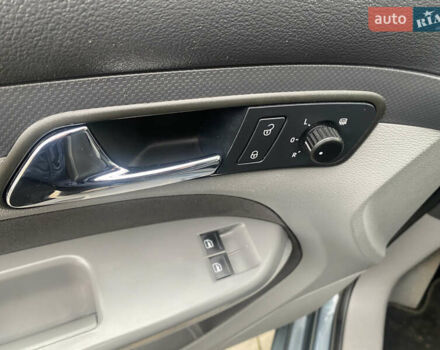 Серый Фольксваген Кадди, объемом двигателя 1.6 л и пробегом 269 тыс. км за 7900 $, фото 12 на Automoto.ua